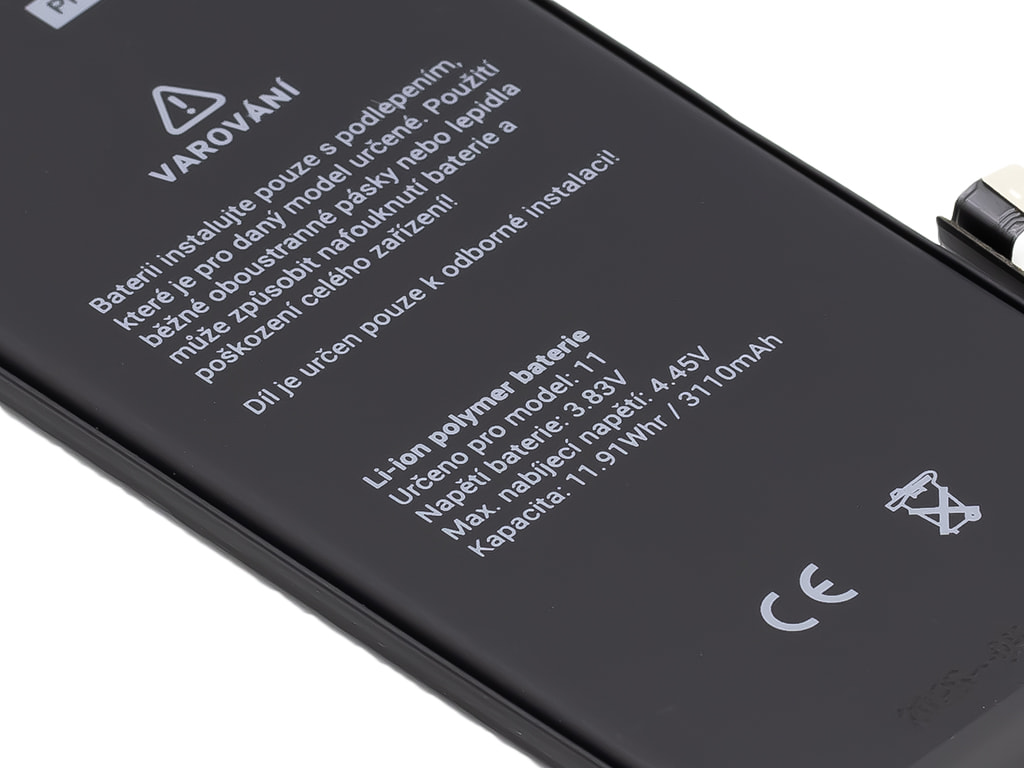 Připravená výměna baterie iPhone 11 – náhradní díl
